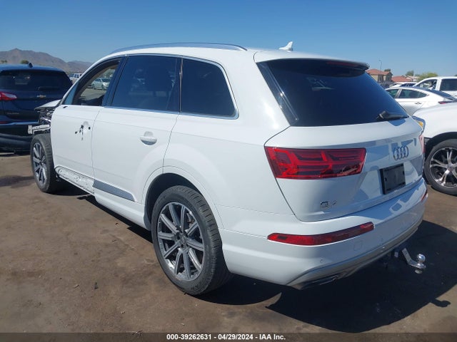 WA1VAAF73JD027033 Audi Q7 3.0t Premium