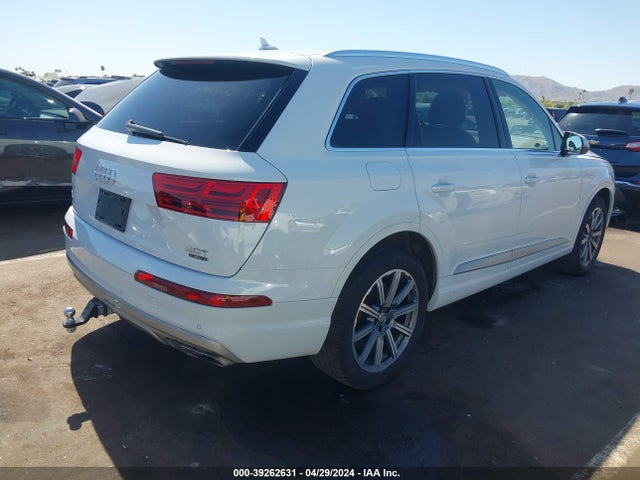 WA1VAAF73JD027033 Audi Q7 3.0t Premium