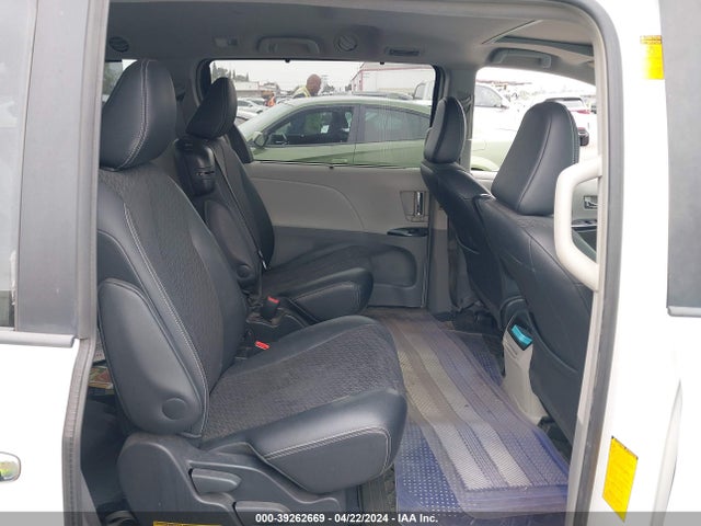 Toyota Sienna Se 8 Passenger 2014 5TDXK3DCXES465615 Image 8