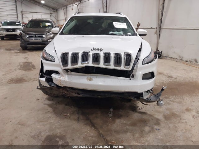 1C4PJMCB3FW686590 Jeep Cherokee Latitude