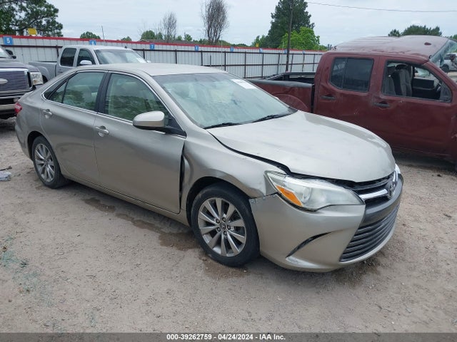 Toyota CAMRY XLE 2016 4T4BF1FK7GR523350 Image 1