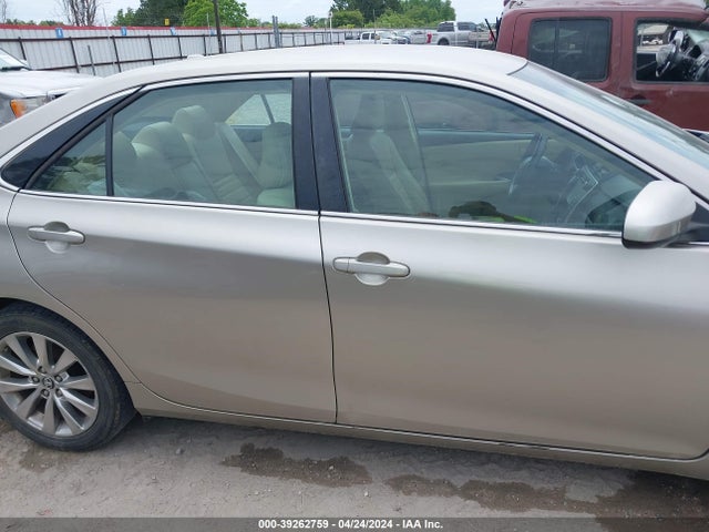 Toyota CAMRY XLE 2016 4T4BF1FK7GR523350 Image 14