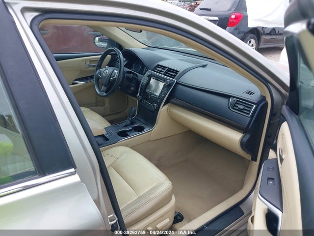 Toyota CAMRY XLE 2016 4T4BF1FK7GR523350 Image 5