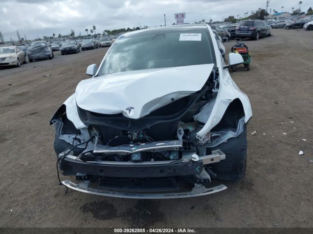 5YJYGDED0MF163143 Tesla Model Y Standard Range Rear-wheel Drive