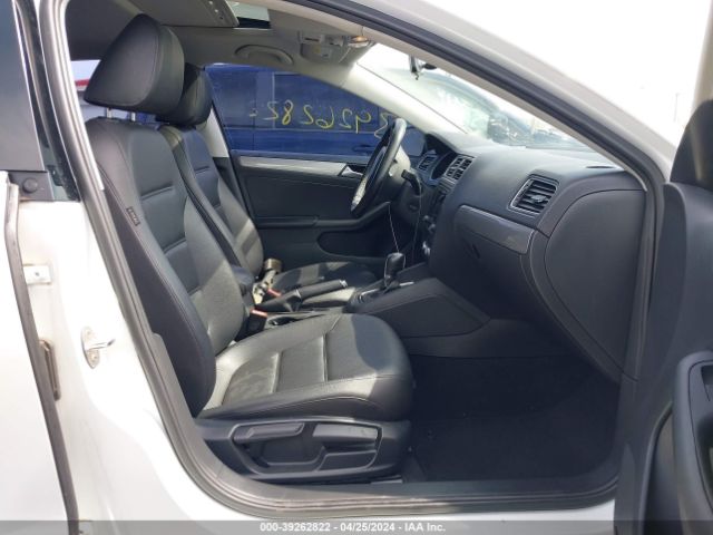 3VWDB7AJ2HM395462 Volkswagen Jetta 1.4t Se