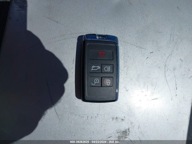 2013 JAGUAR XJ SAJWJ1CD0D8V38914 Photo 10