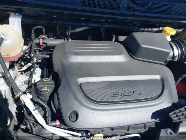 2C4RC1DG5MR539009 Chrysler Voyager Lxi
