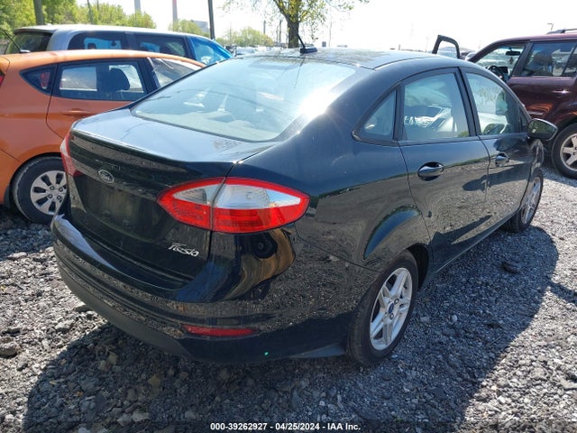 Ford FIESTA SE 2018 3FADP4BJ4JM143550 Image 4