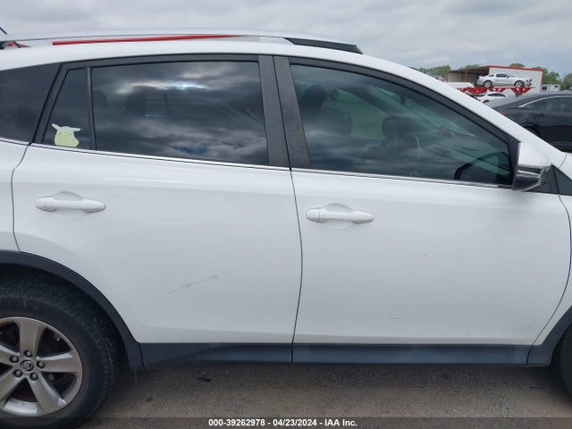 Toyota Rav4 Xle 2015 2T3WFREV2FW172231 Image 13