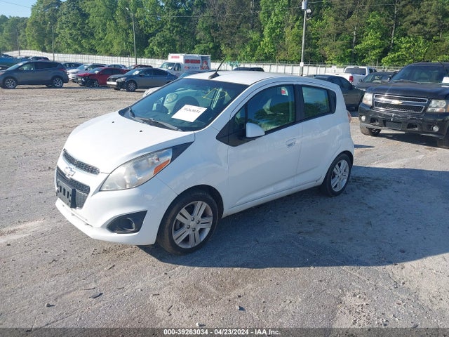 Chevrolet Spark 1lt Auto 2014 KL8CD6S92EC519808 Image 2