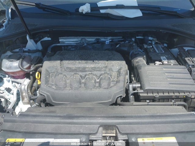 3VV8B7AXXNM034776 Volkswagen Tiguan 2.0t Se R-line Black