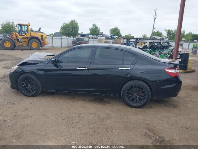 Honda Accord Sport 2017 1HGCR2F58HA058575 Image 14