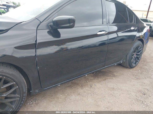 Honda Accord Sport 2017 1HGCR2F58HA058575 Image 21