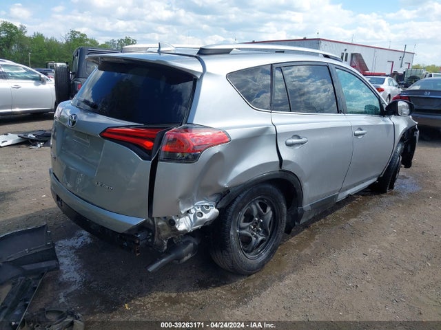 Toyota RAV4 LE 2016 2T3BFREV9GW464152 Image 4