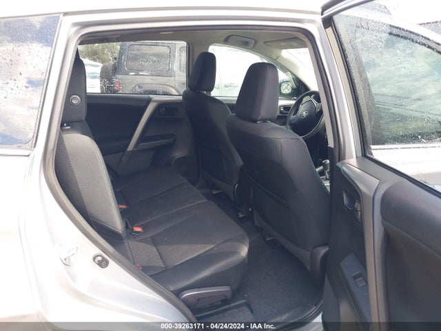 Toyota RAV4 LE 2016 2T3BFREV9GW464152 Image 8