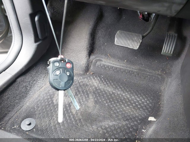 Ford FOCUS S 2018 1FADP3E24JL220630 Image 11