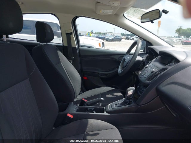 Ford FOCUS S 2018 1FADP3E24JL220630 Image 5