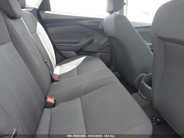 Ford FOCUS S 2018 1FADP3E24JL220630 Image 8