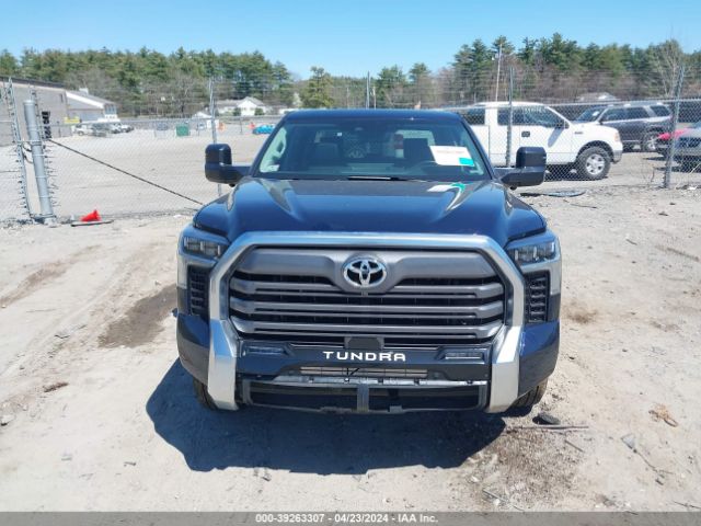 5TFJA5ECXNX009885 Toyota Tundra Limited