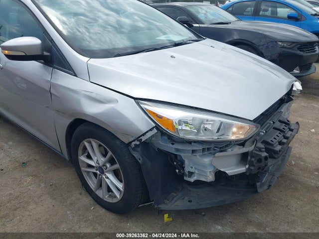 Ford FOCUS SE 2015 1FADP3K2XFL315821 Image 13