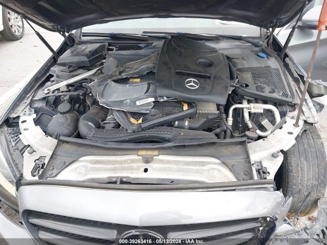 55SWF4KB8GU138698 Mercedes-Benz C-Class