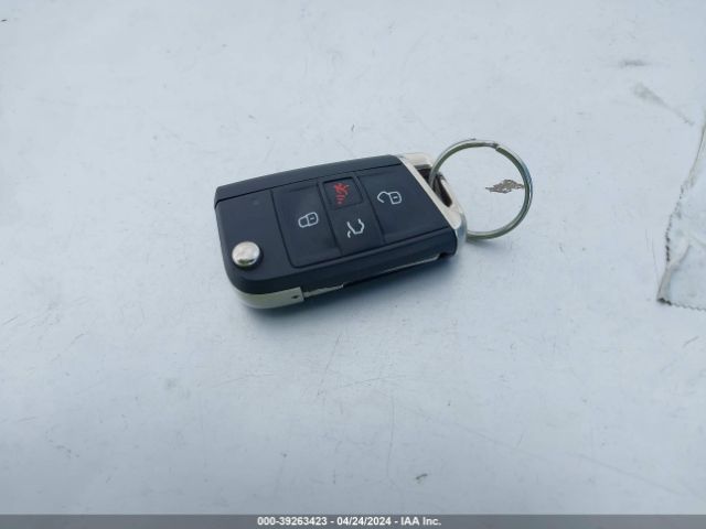 3VWCA7AU5FM519049 Volkswagen Golf Sportwagen Tdi S 4-door