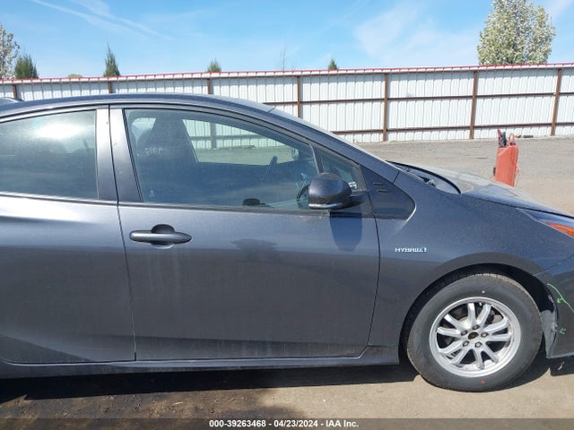 Toyota Prius Three 2016 JTDKARFU2G3017685 Image 13