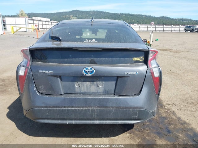 Toyota Prius Three 2016 JTDKARFU2G3017685 Image 16