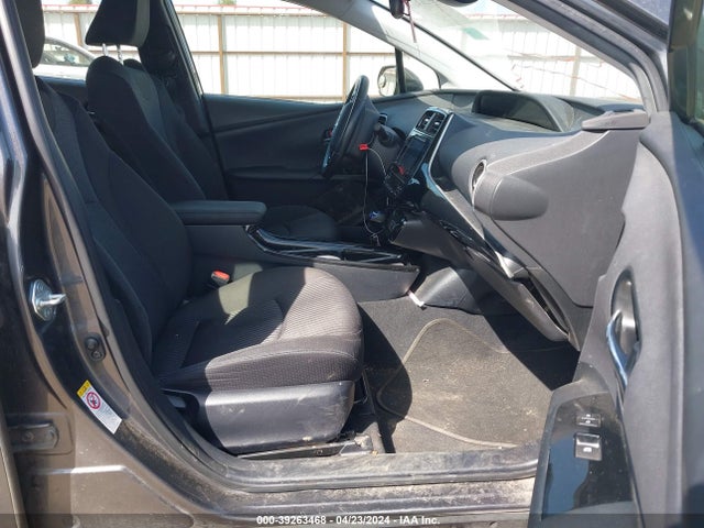 Toyota Prius Three 2016 JTDKARFU2G3017685 Image 5