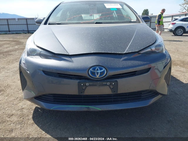 Toyota Prius Three 2016 JTDKARFU2G3017685 Image 6