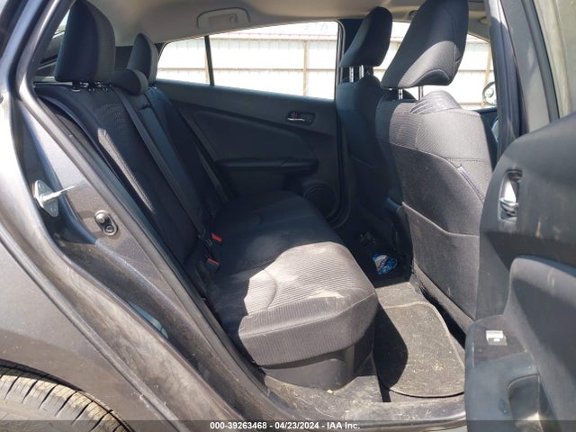 Toyota Prius Three 2016 JTDKARFU2G3017685 Image 8