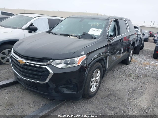 Chevrolet Traverse Ls 2019 1GNERFKW3KJ299200 Image 2