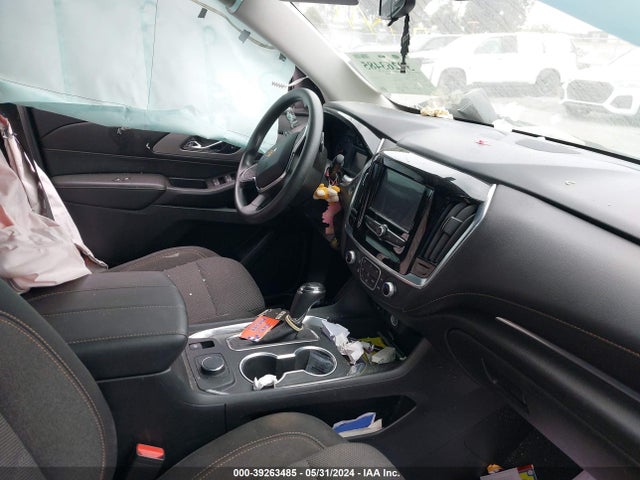 Chevrolet Traverse Ls 2019 1GNERFKW3KJ299200 Image 5