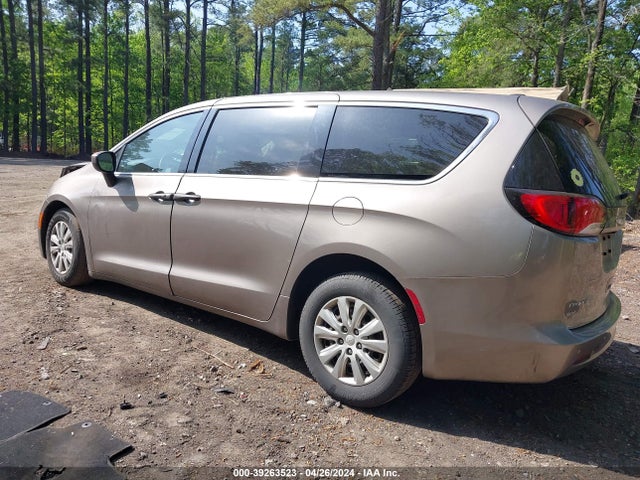 2C4RC1AG6JR130758 Chrysler PACIFICA L