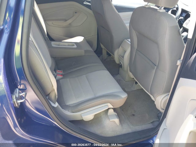 1FMCU0GX5EUA35083 Ford ESCAPE SE
