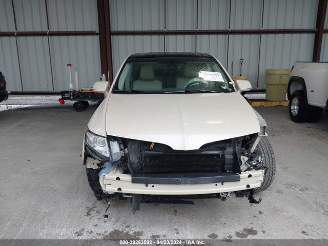 Lincoln Mkt Reserve 2018 2LMHJ5AT1JBL00345 Image 12