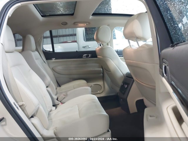 Lincoln Mkt Reserve 2018 2LMHJ5AT1JBL00345 Image 8