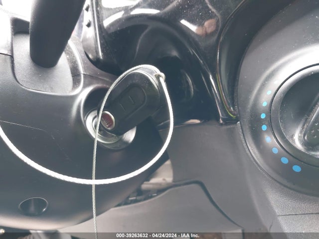 2012 FIAT 500 3C3CFFBRXCT332257 Photo 10