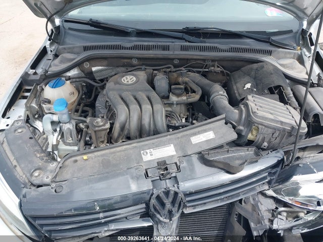 3VW2K7AJ3EM253155 Volkswagen Jetta 2.0l S
