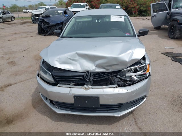 3VW2K7AJ3EM253155 Volkswagen Jetta 2.0l S