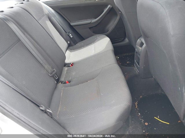 3VW2K7AJ3EM253155 Volkswagen Jetta 2.0l S