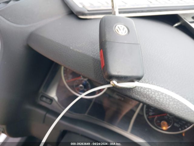 WVGAV7AX9GW503832 Volkswagen TIGUAN SE