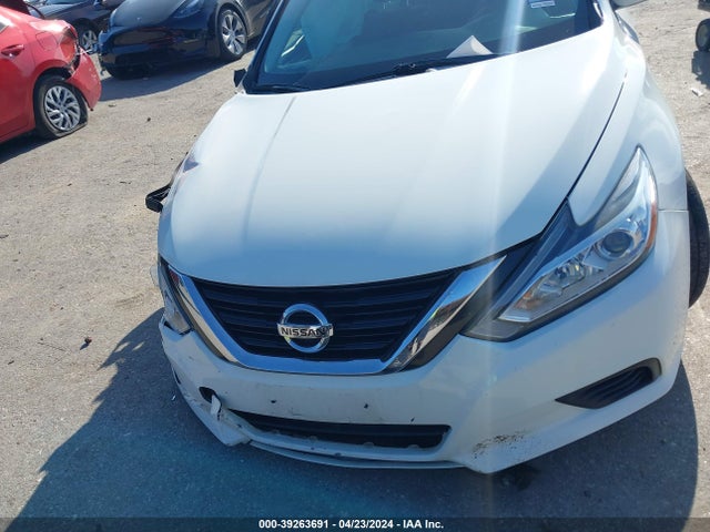 Nissan Altima 2.5 S 2018 1N4AL3APXJC138501 Image 12