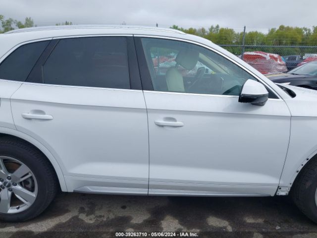 WA1BNAFY1J2146789 Audi Q5 2.0t Premium/2.0t Tech Premium