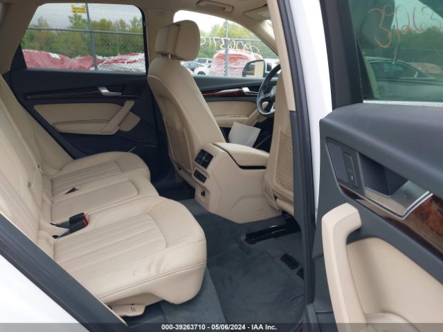 WA1BNAFY1J2146789 Audi Q5 2.0t Premium/2.0t Tech Premium