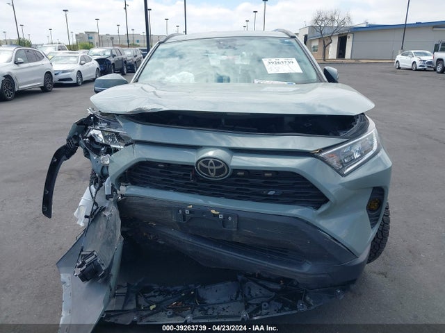 2T3W1RFVXMW120789 Toyota Rav4 Xle