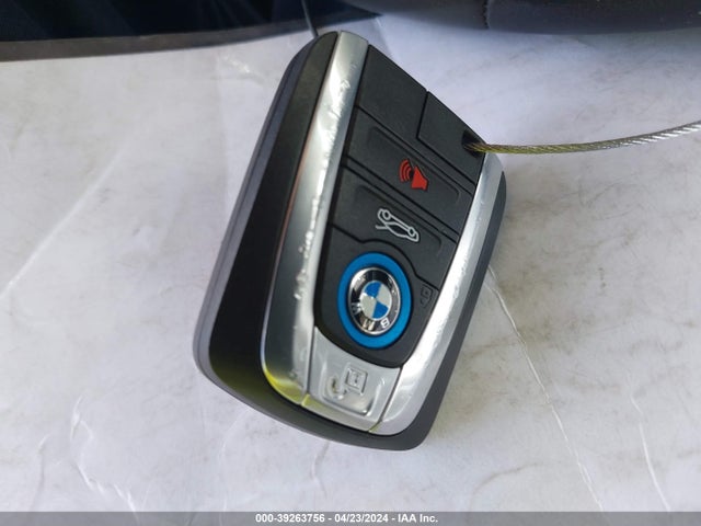 BMW I8 2015 WBY2Z2C52FV391986 Image 11