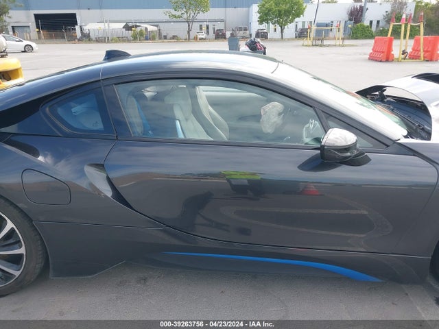 WBY2Z2C52FV391986 BMW I8