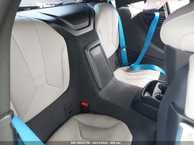 BMW I8 2015 WBY2Z2C52FV391986 Image 8