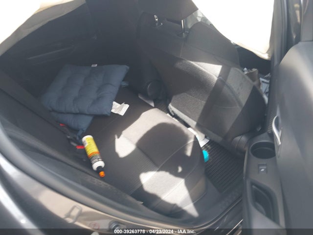 Toyota C-HR LE 2019 JTNKHMBX9K1055476 Image 8